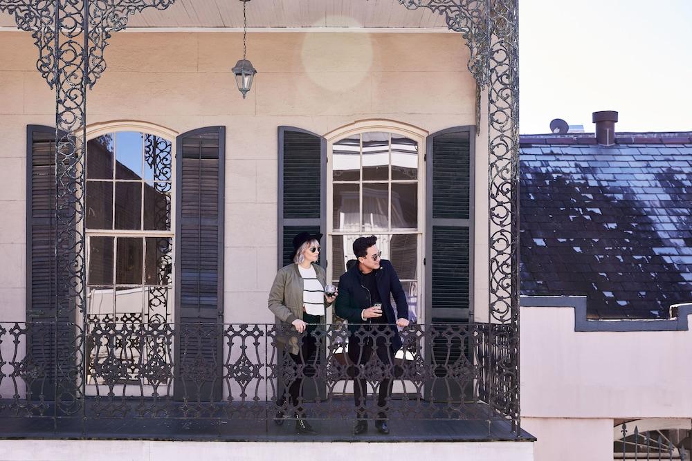 Chateau Hotel New Orleans Exterior foto