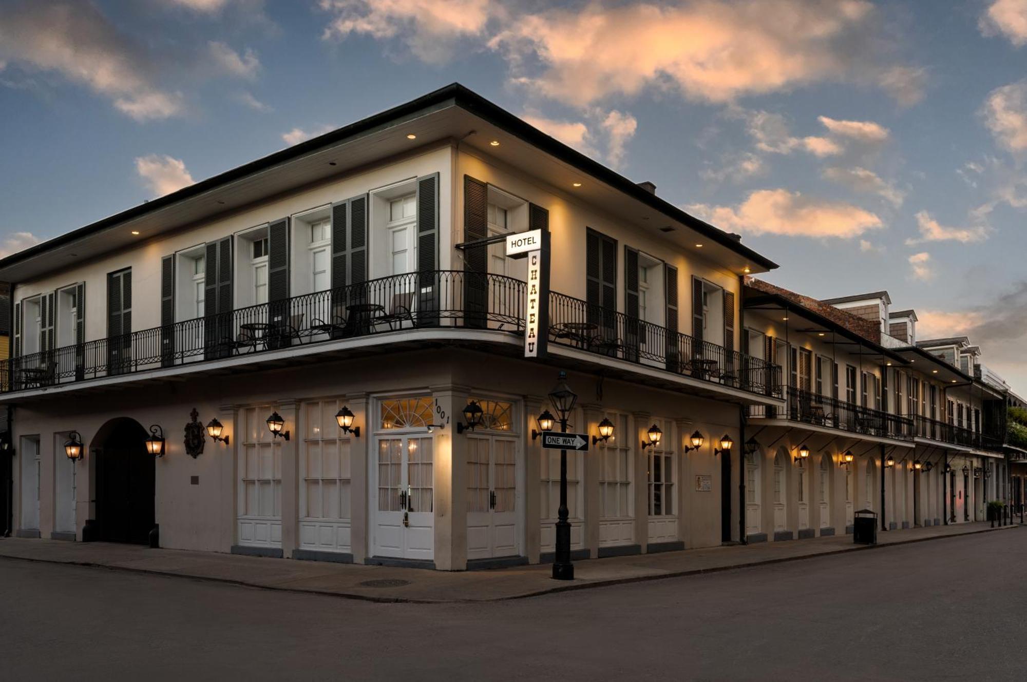 Chateau Hotel New Orleans Exterior foto